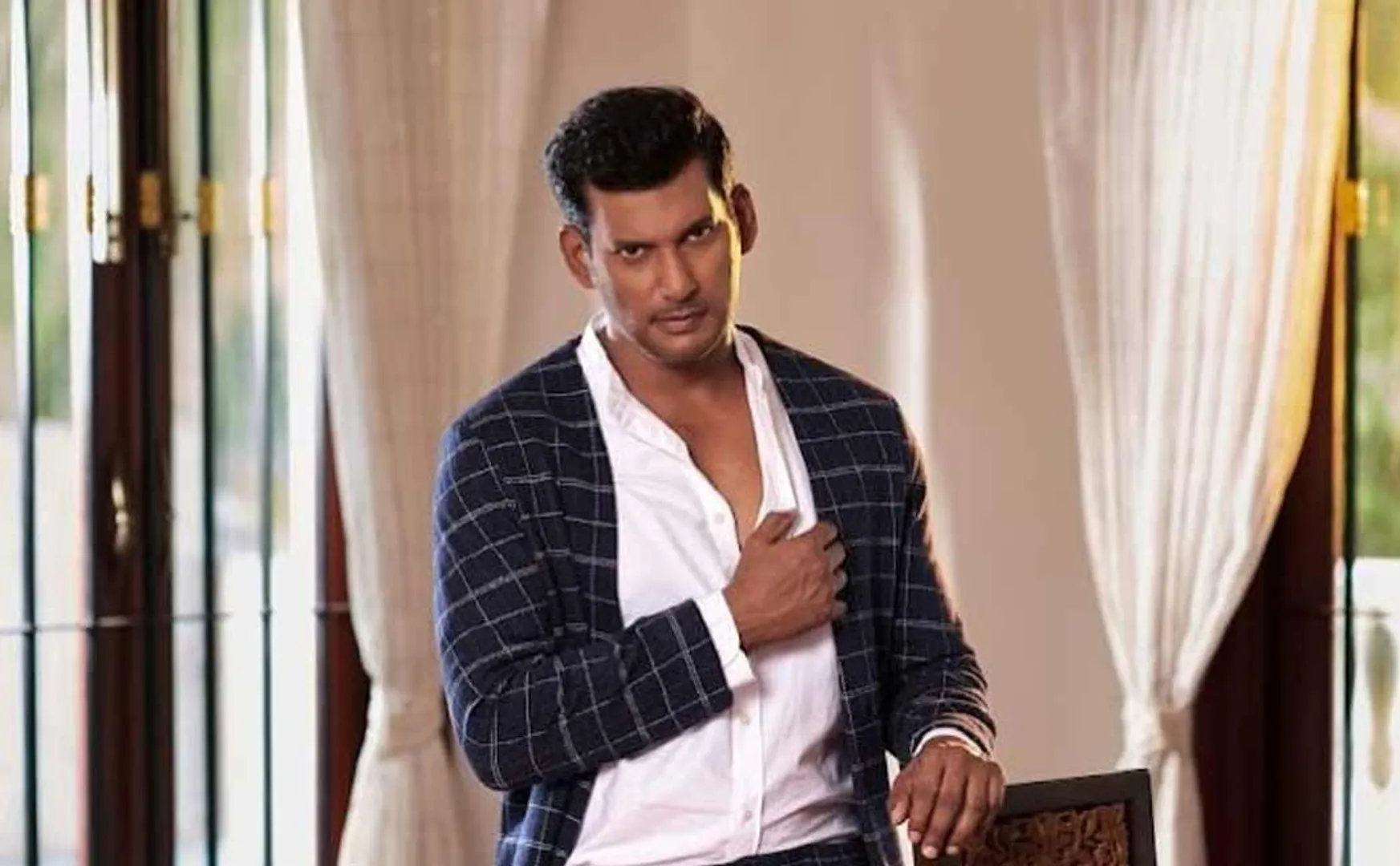 vishal get injured in mark antony shoot