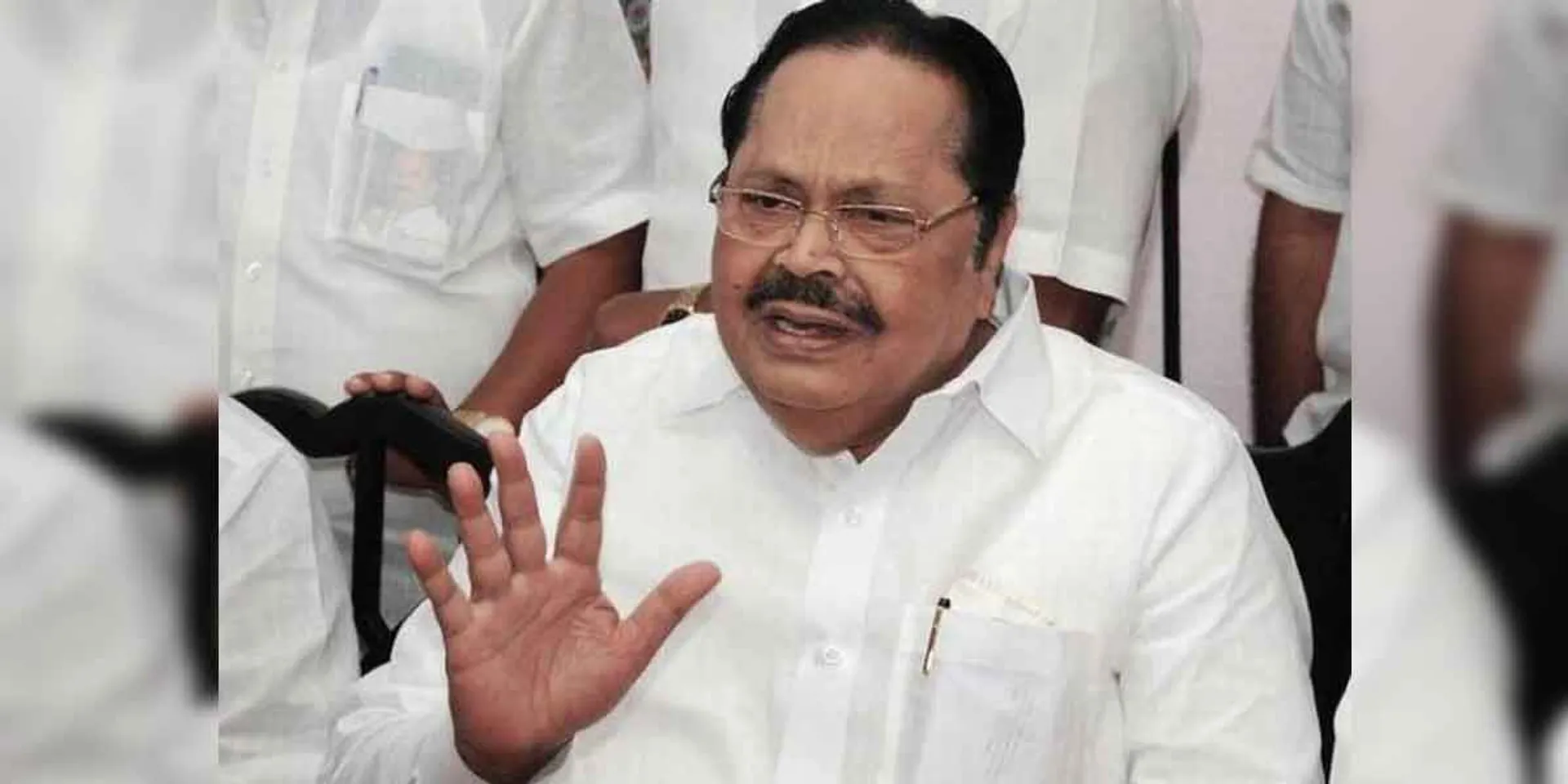 "If you look at it, it will look like a candy...the third day will be completely addicting" - Durai Murugan speech!