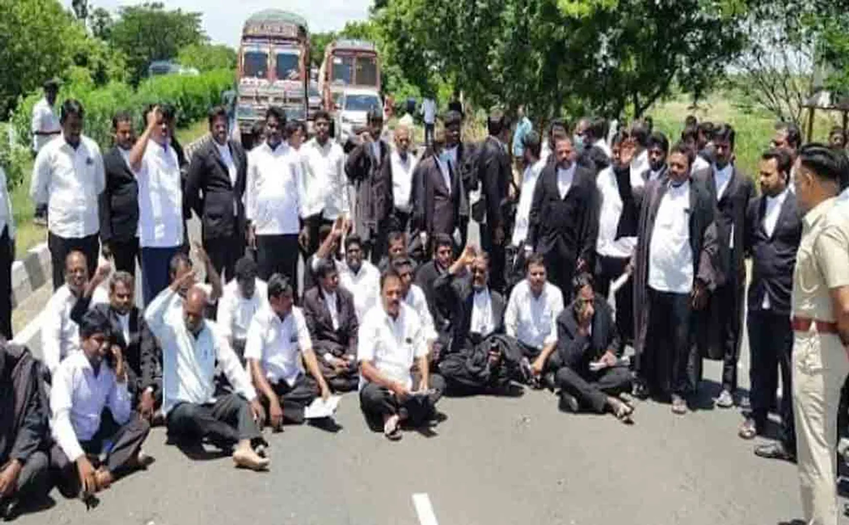 Advocates demand to take action on mysterious persons  