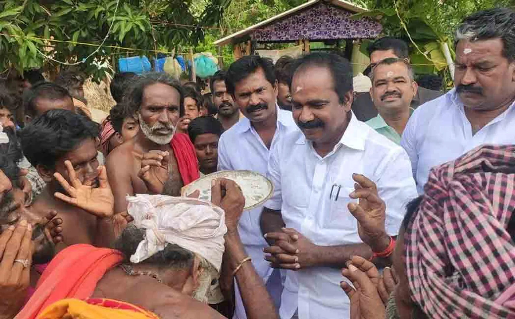 Minister who participated in the festival  