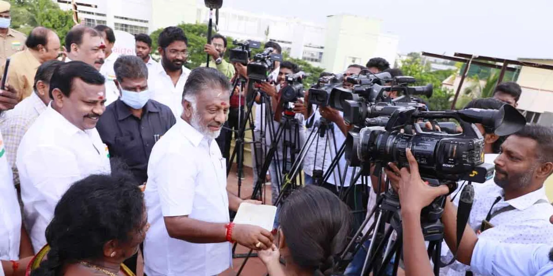 Pending case... OPS with beard!