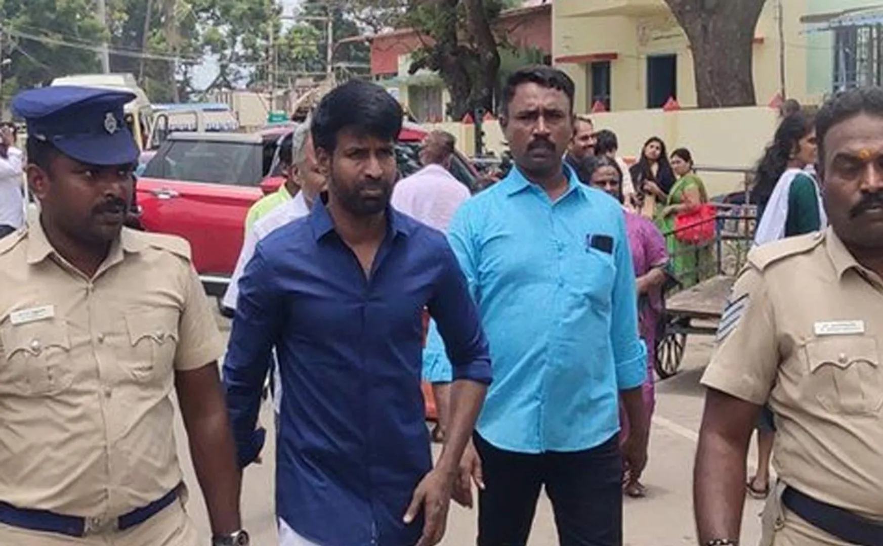 Suri go rameshwaram with police protection