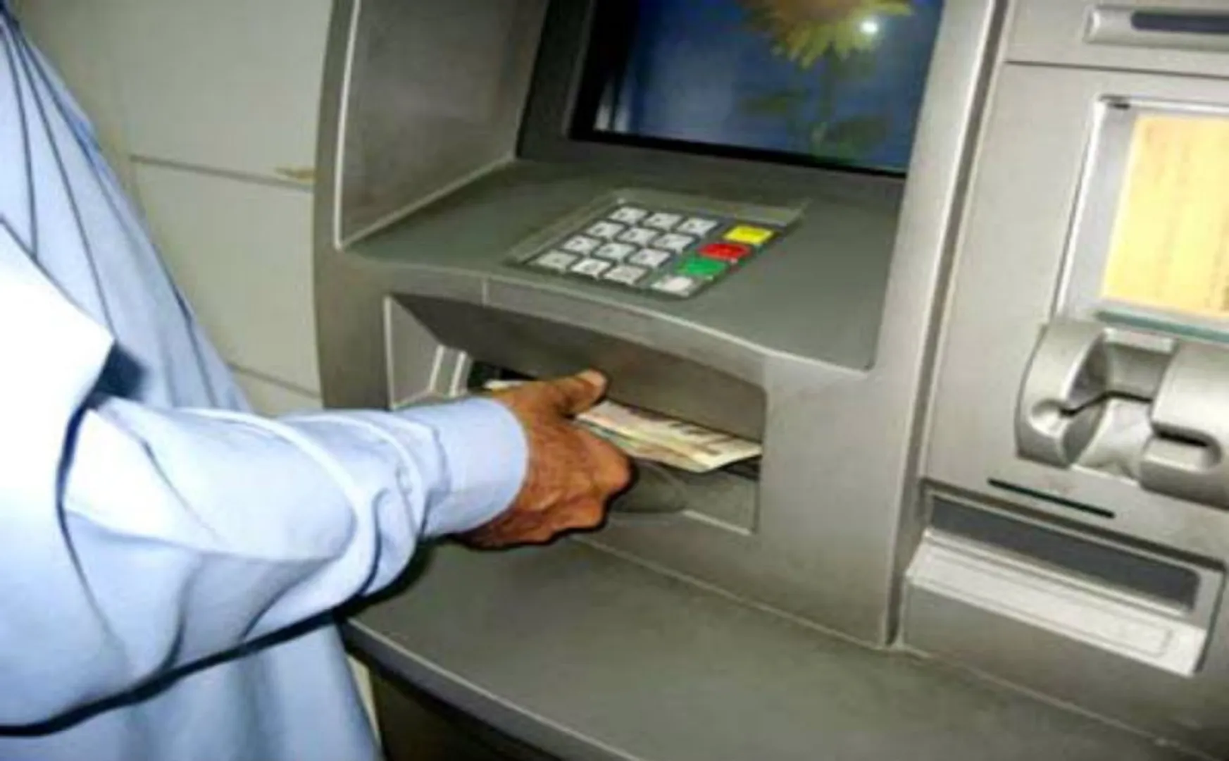 Fee for withdrawing money from ATM more than five times!