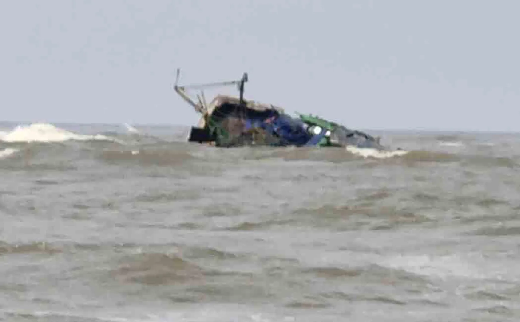 Tragedy happened to the fishermen when they returned after catching fish!