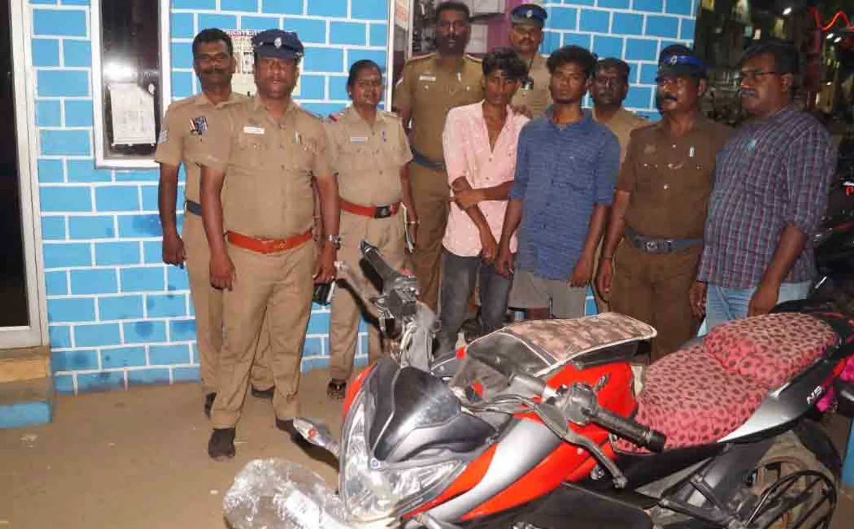 The police arrested the cell phone thief!