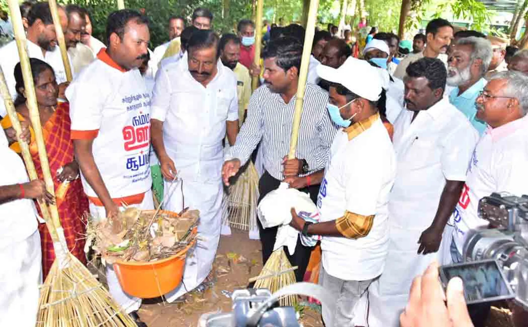 "Village should be developed in the best way" - Minister K.N. Nehru