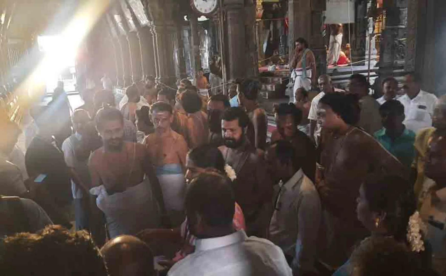 Chidambaram Nataraja temple inspection by charity department! Denial of access to reporters!