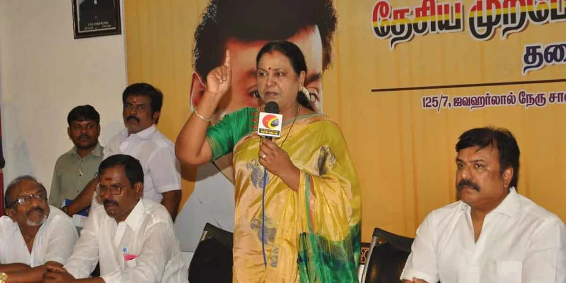 "Anyone who wants to see him is welcome. But...''- Premalatha Vijayakanth made the condition!
