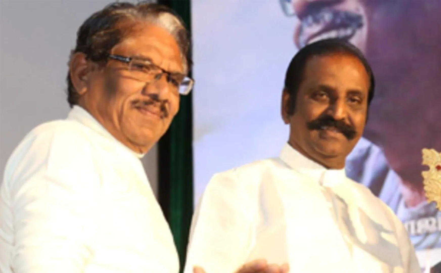 Vairamuthu tweets about seeing Bharathiraja