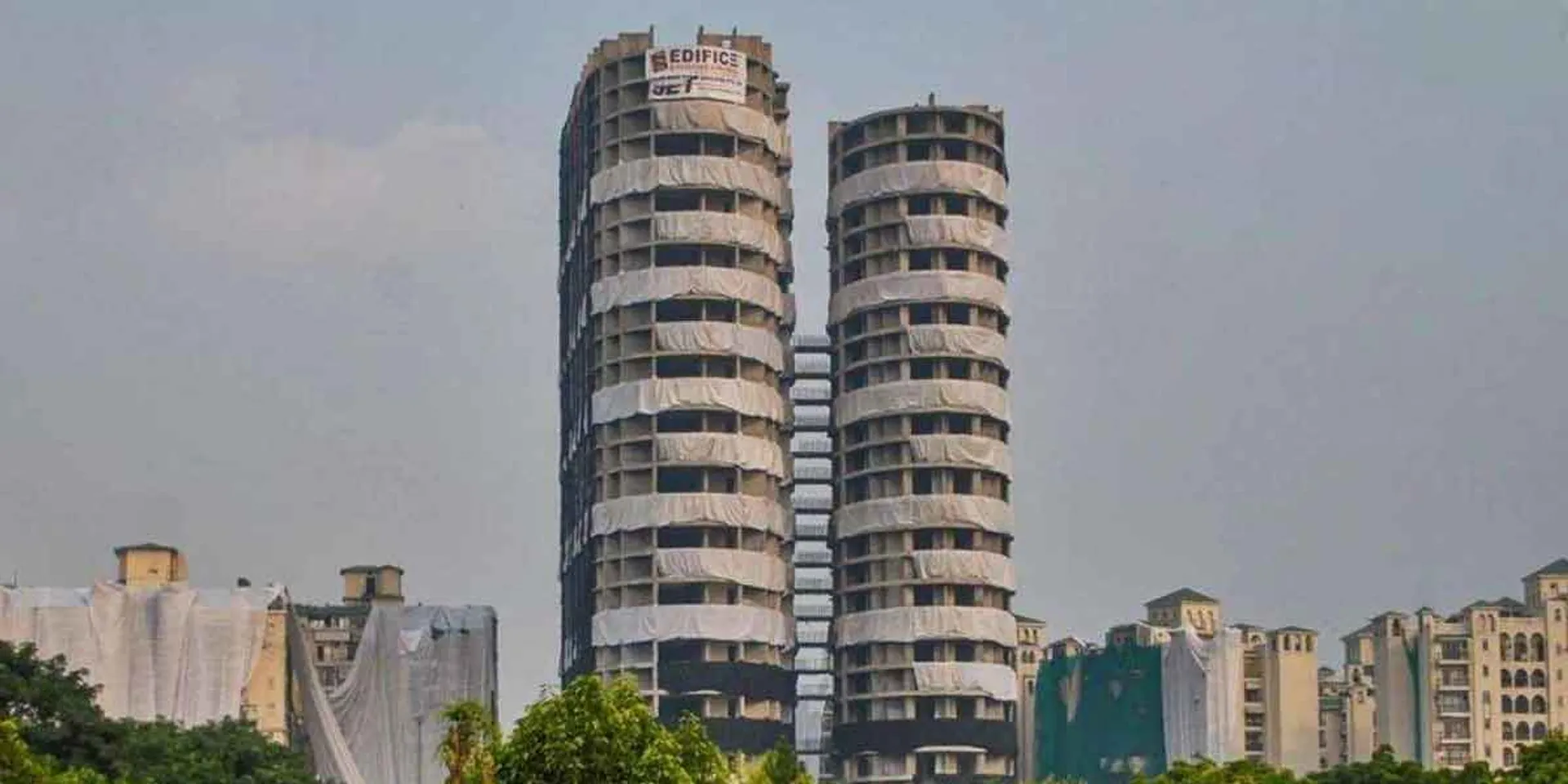Buildings that collapse in 9 seconds!