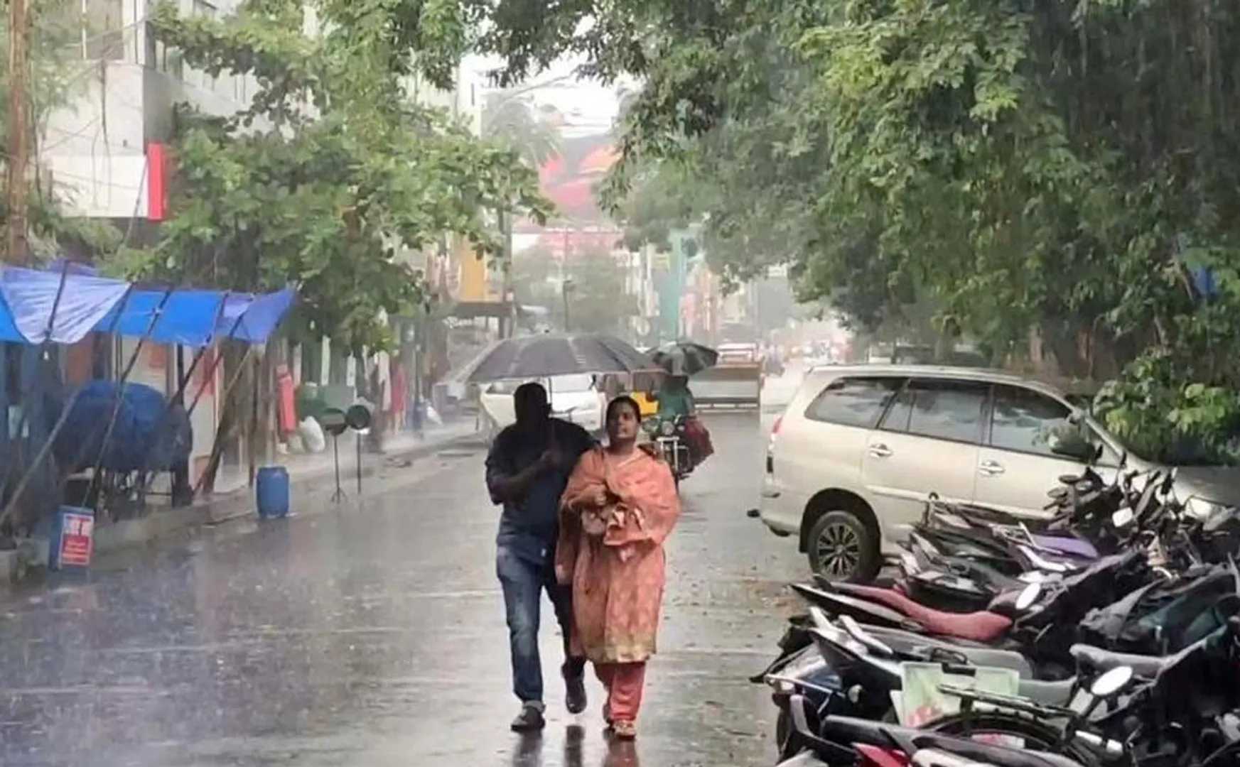 heavily raining Puducherry since night