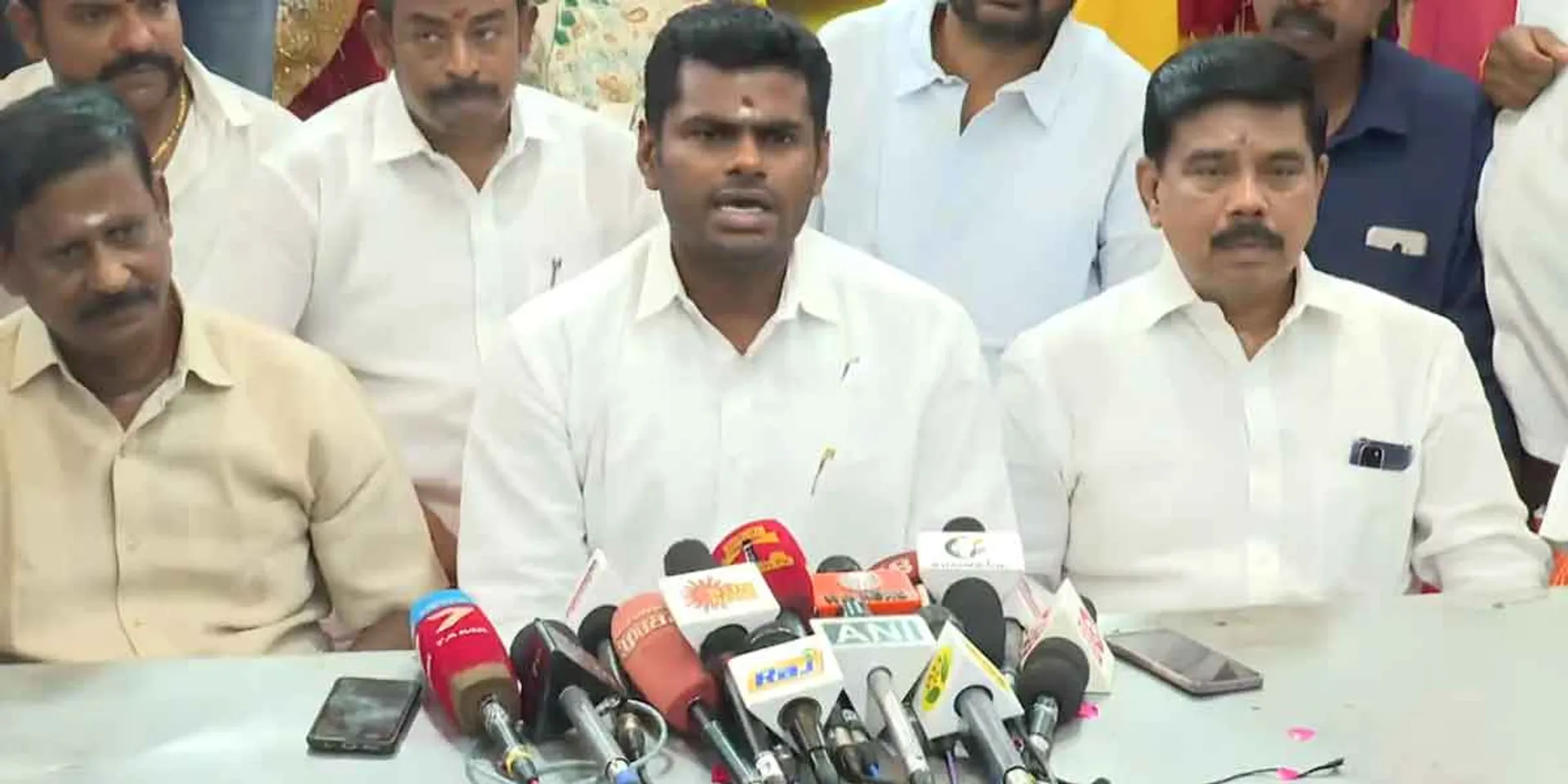 "DMK has changed from the path laid by Anna" - Annamalai interview!