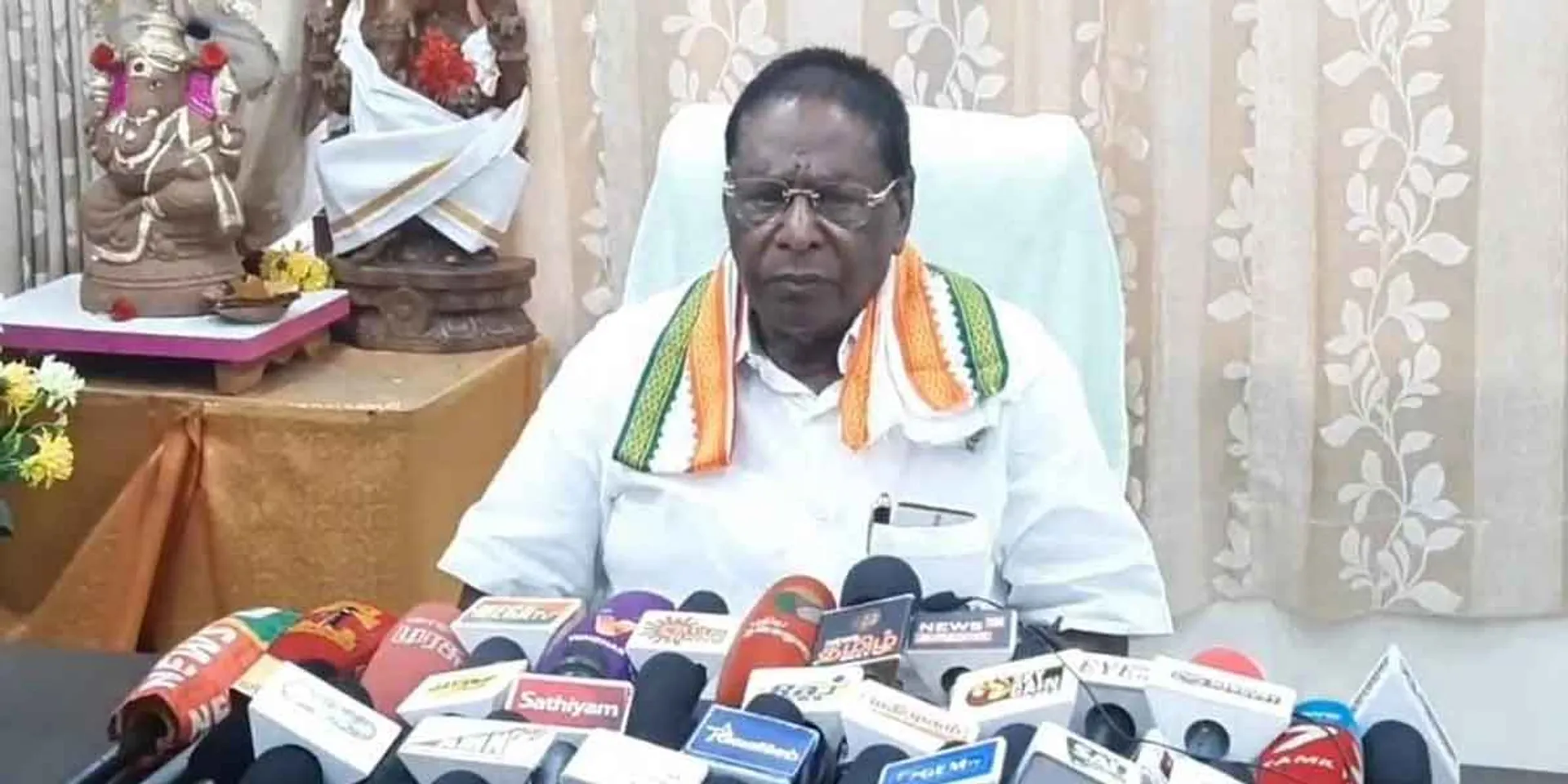 "Bribery of Rs. 90 crores to grant licenses to liquor factories"- Former Chief Minister Narayanasamy accused!