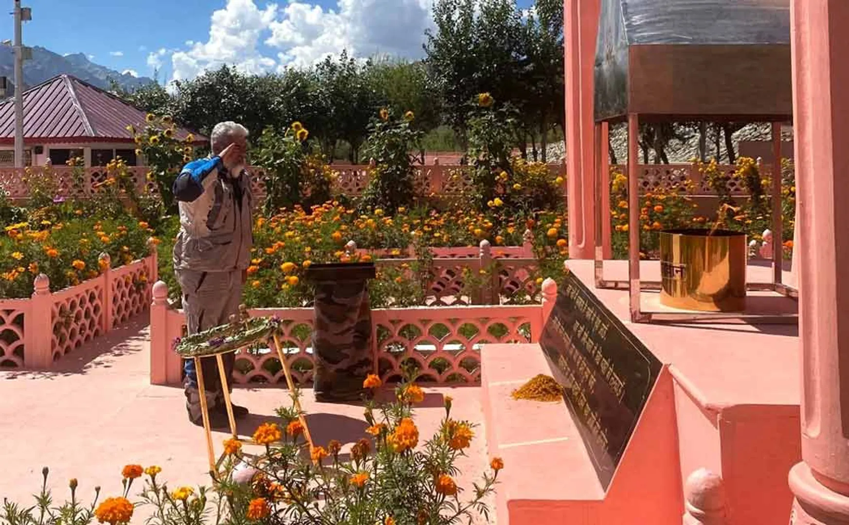 Actor AjithKumar at Kargil war memorial