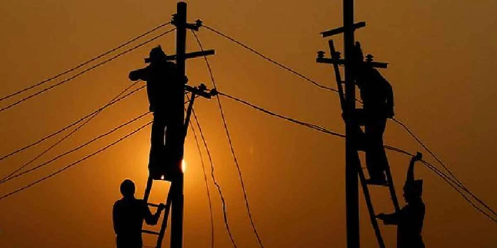  While the minister was speaking, power cut... Power station engineers were transferred!