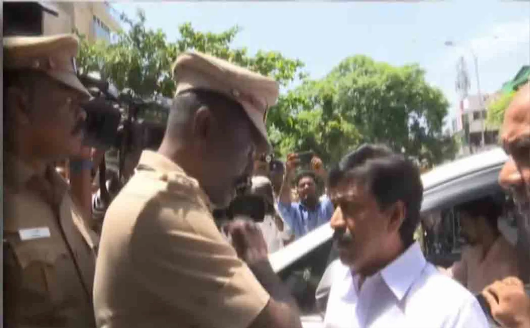 "The DMK government is trying to suppress the opposition parties"- CV Shanmugam alleges!