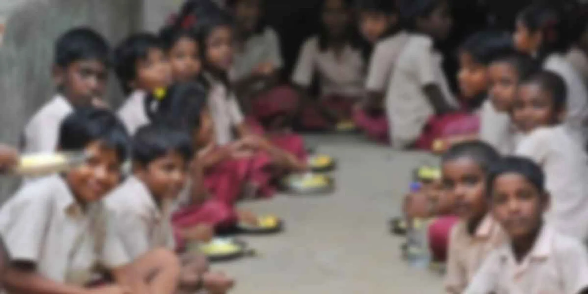 Late breakfast... school principal suspended!