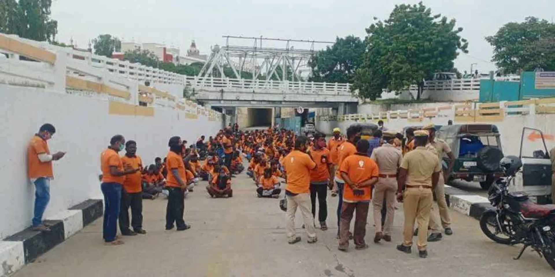 Swiggy employees struggle in Chennai