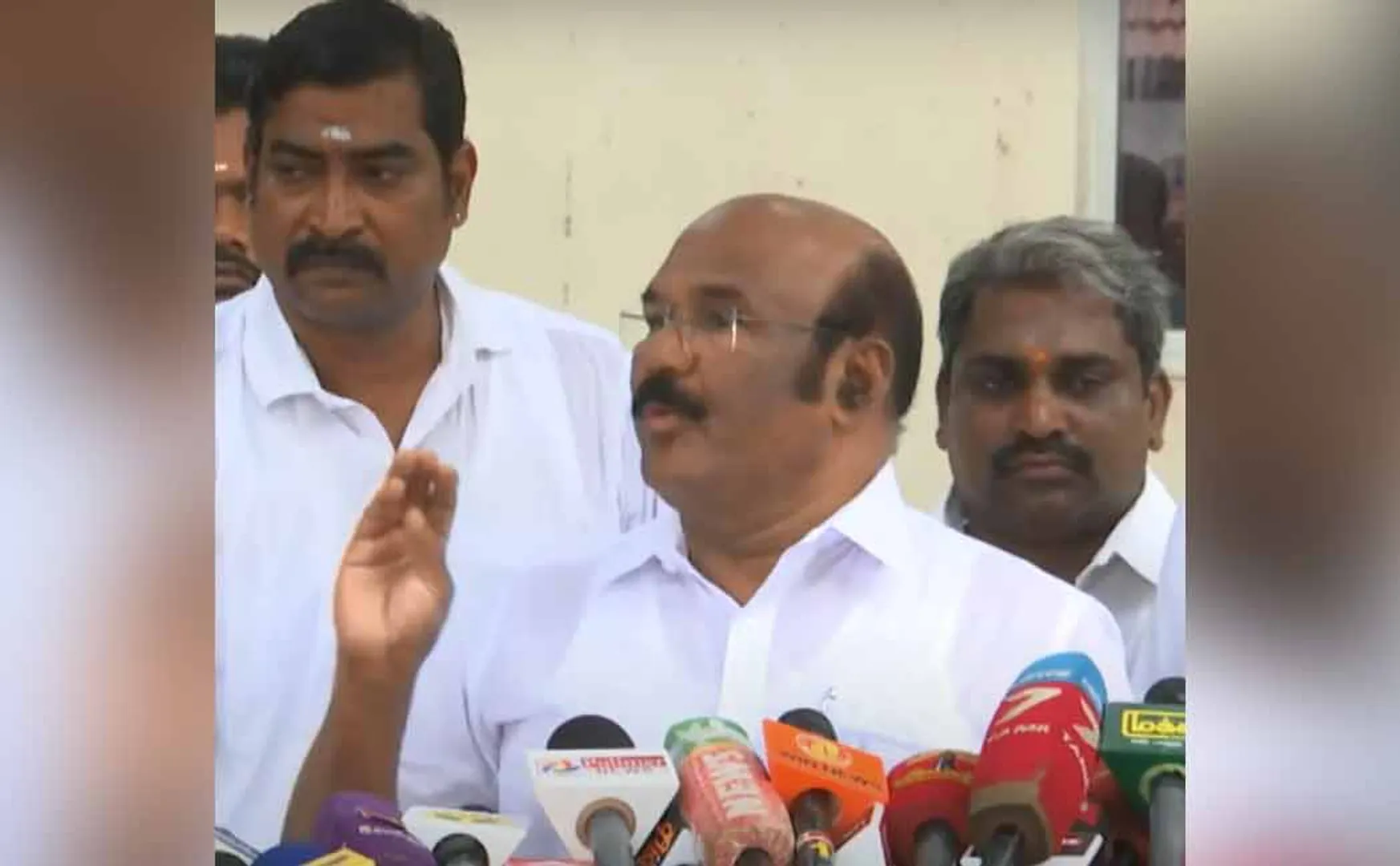 "If there is a riot in the name of religion, it should be suppressed" - Jayakumar