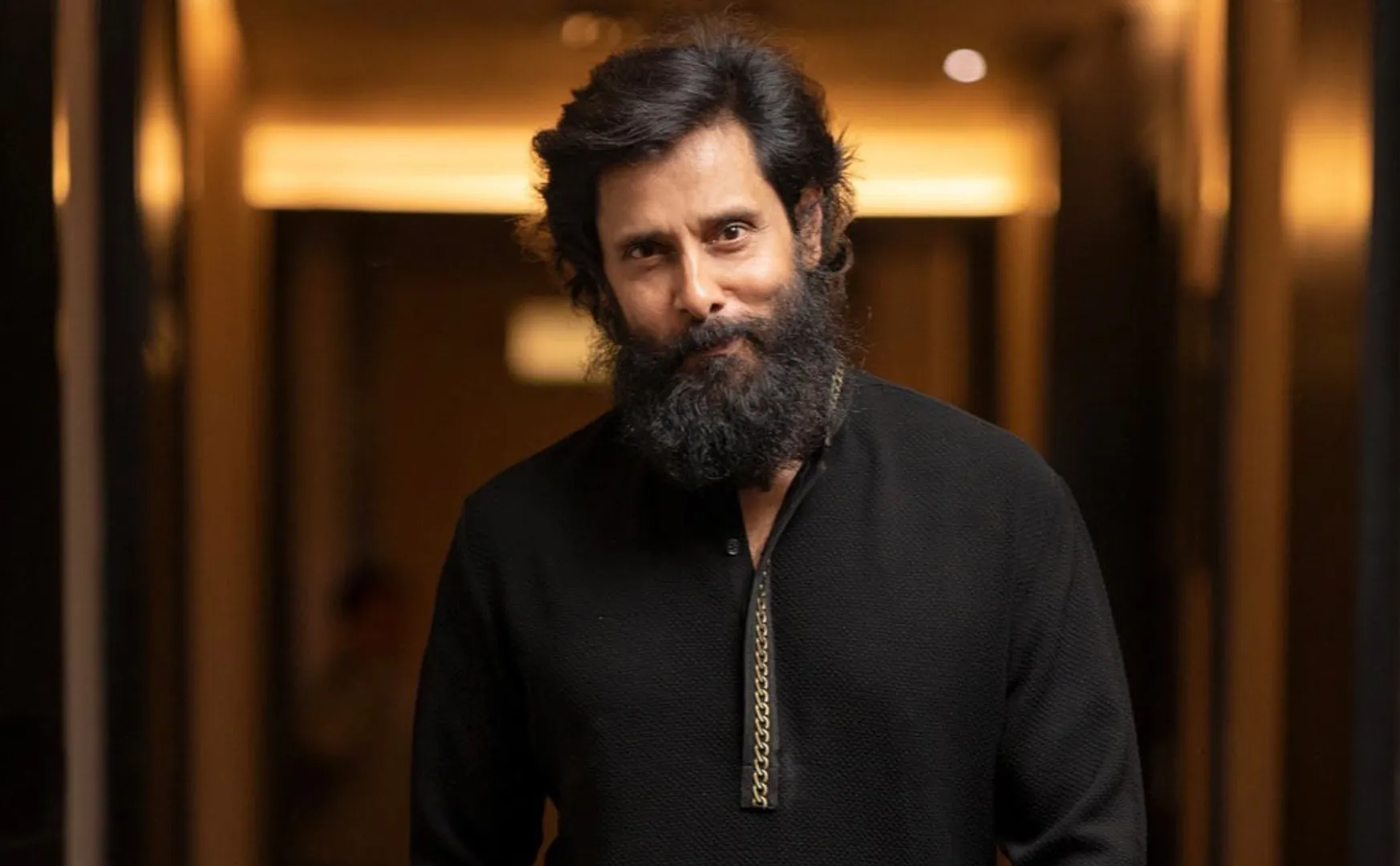 vikram talk about ponniyin selvan movie 