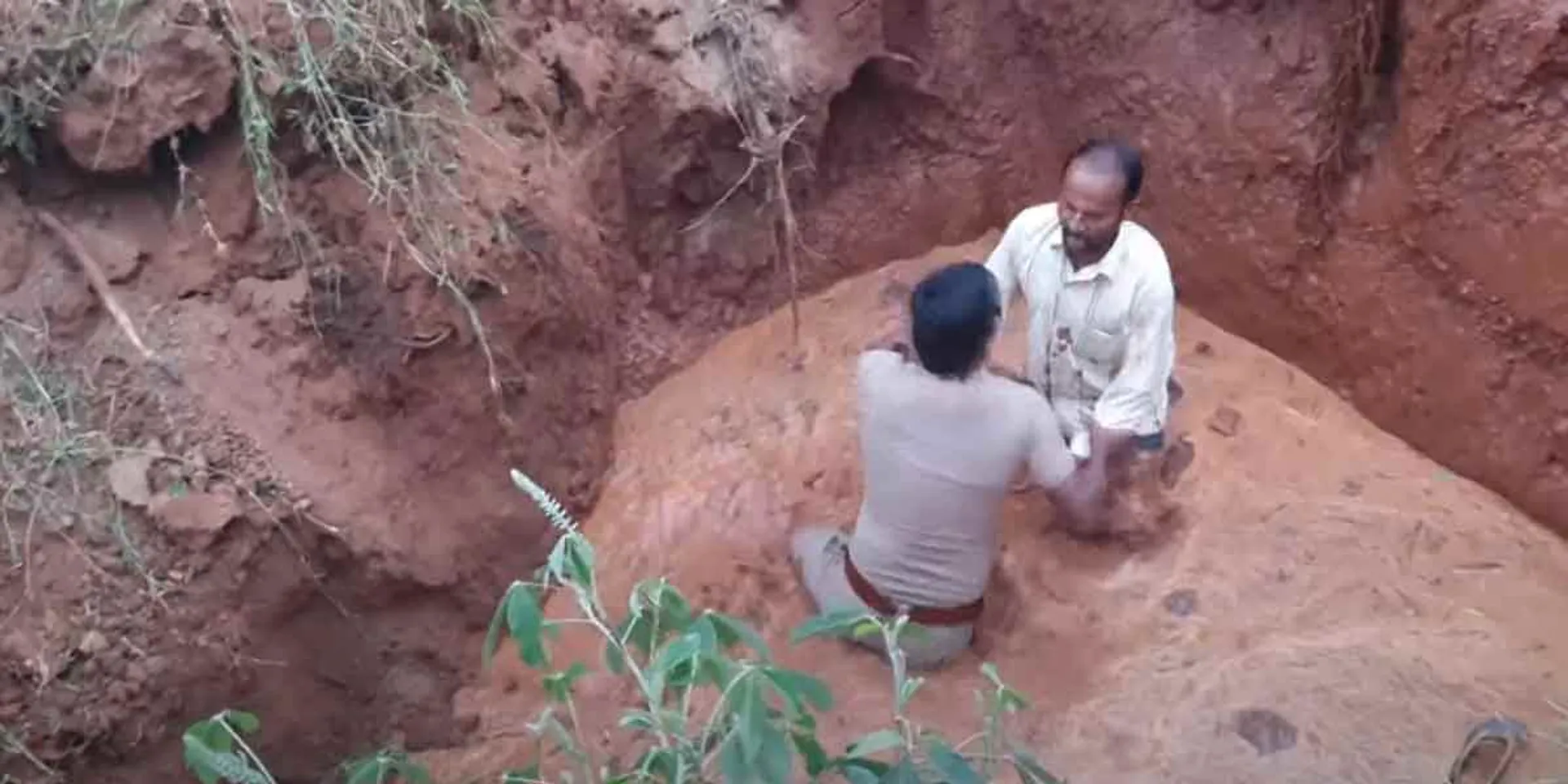 Opposition to the construction of a power tower... attempted suicide by going down into the pit!
