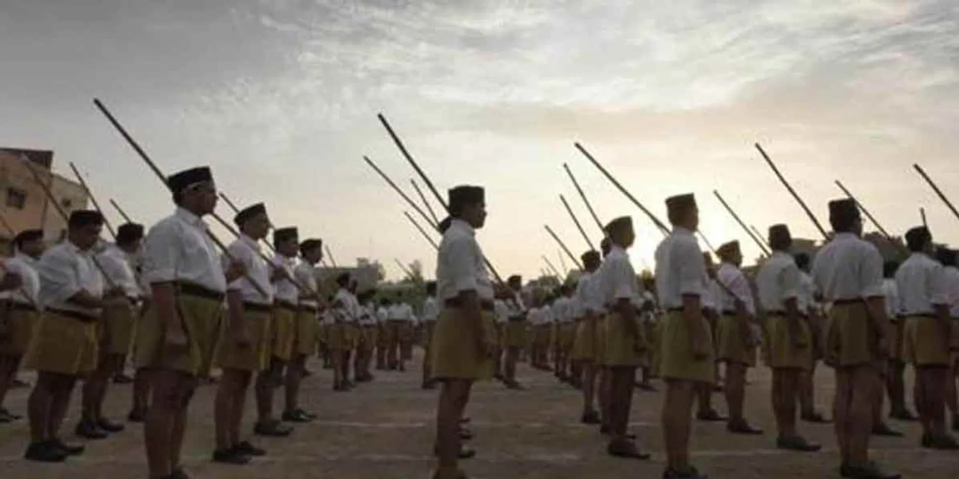 Police bans RSS rally in many districts