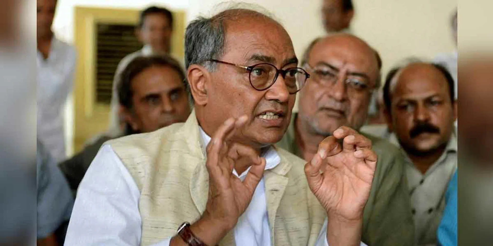  Congress President Digvijay Singh