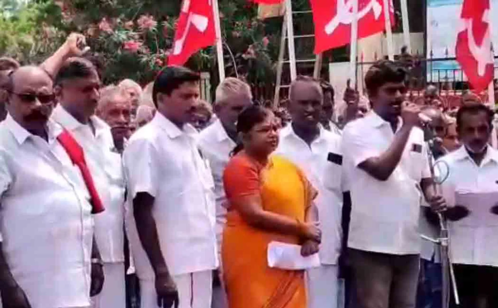 "DMK government must fulfill its election promise" - Balabharathi
