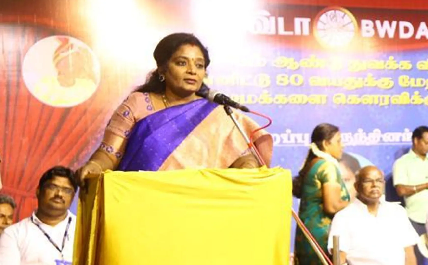 governor Tamilisai said government taking steps study medicine through Tamil