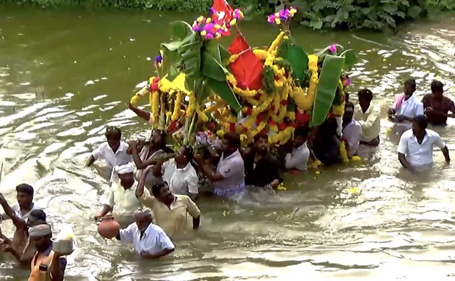Kasangulam village people make tearful request tamilnadu government
