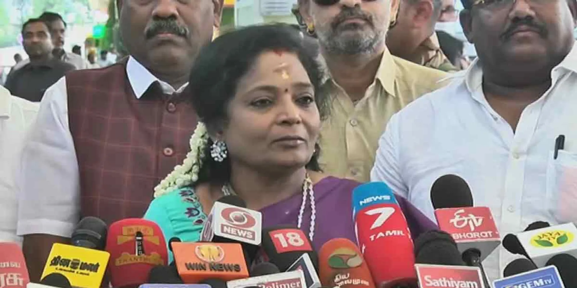 Will people be afraid just by saying BJP?-Tamilisai question
