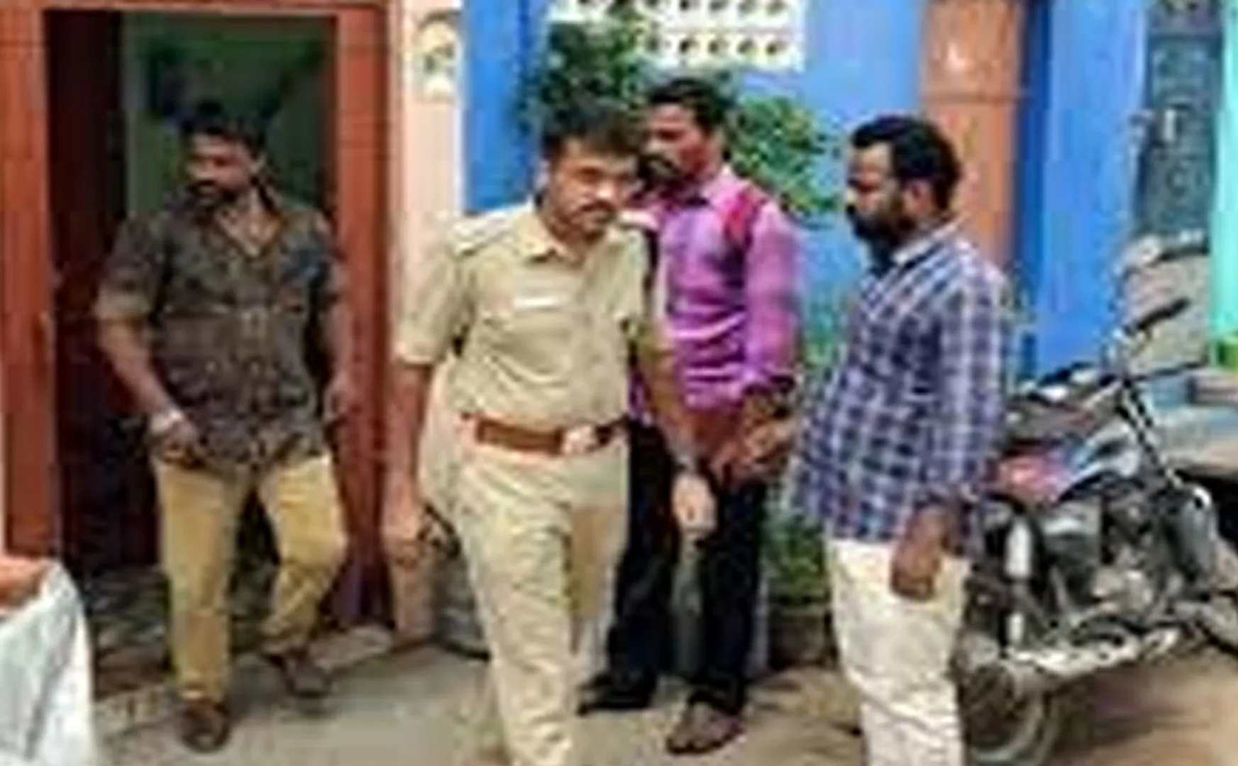 coimbatore car explosion issue police raid Tindivanam