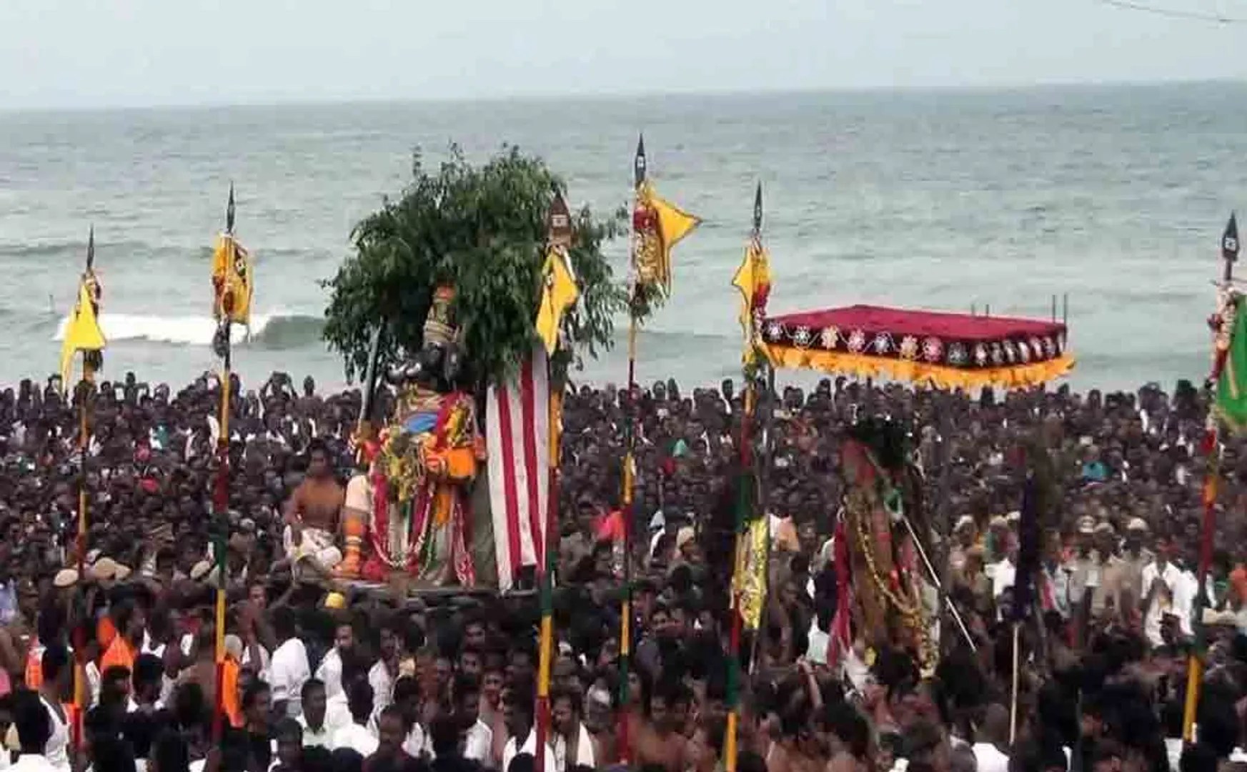 Trichendur temple festival 