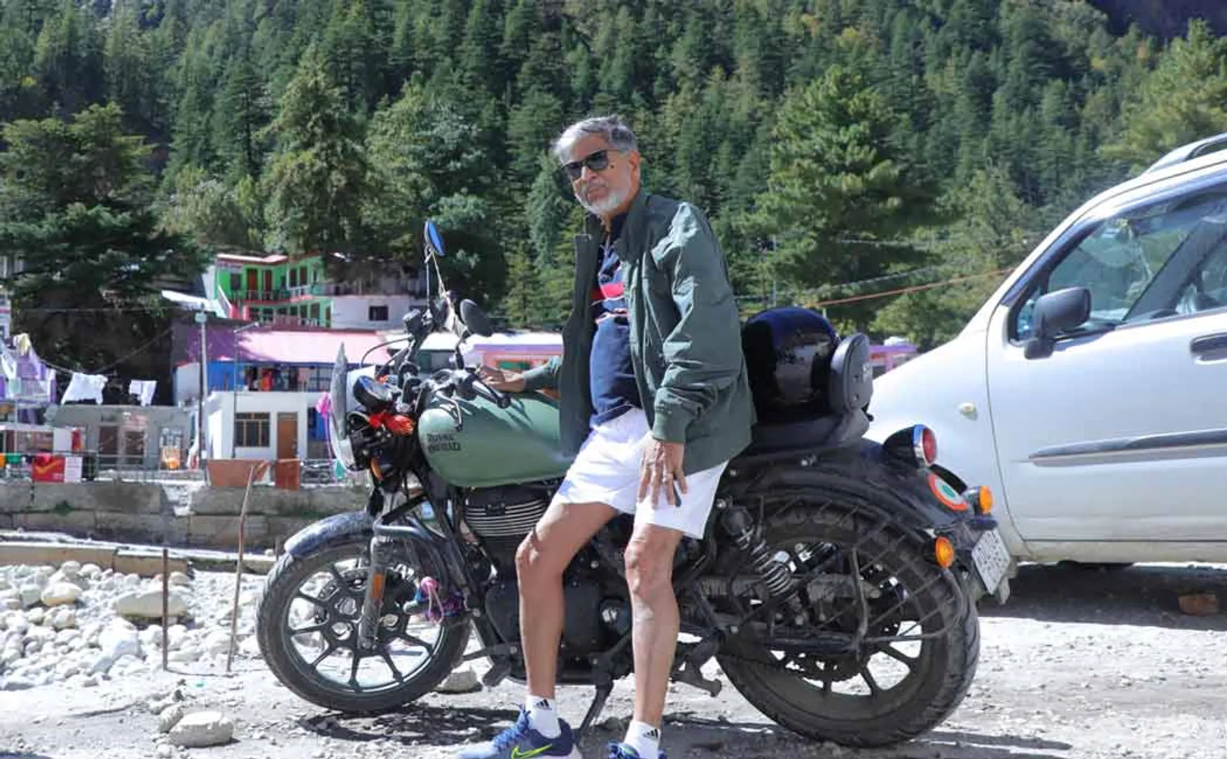 sa chandrasekar himalayas photo goes viral on internet 