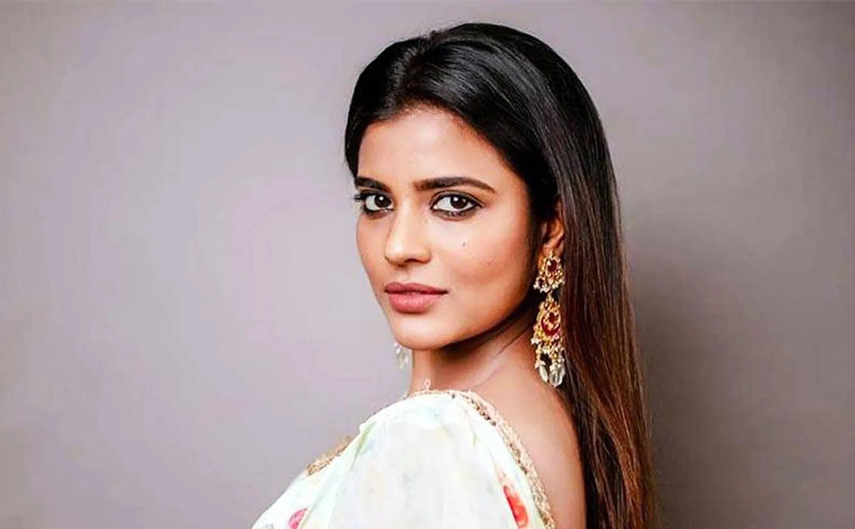 aishwarya rajesh next is bollywood movie manik