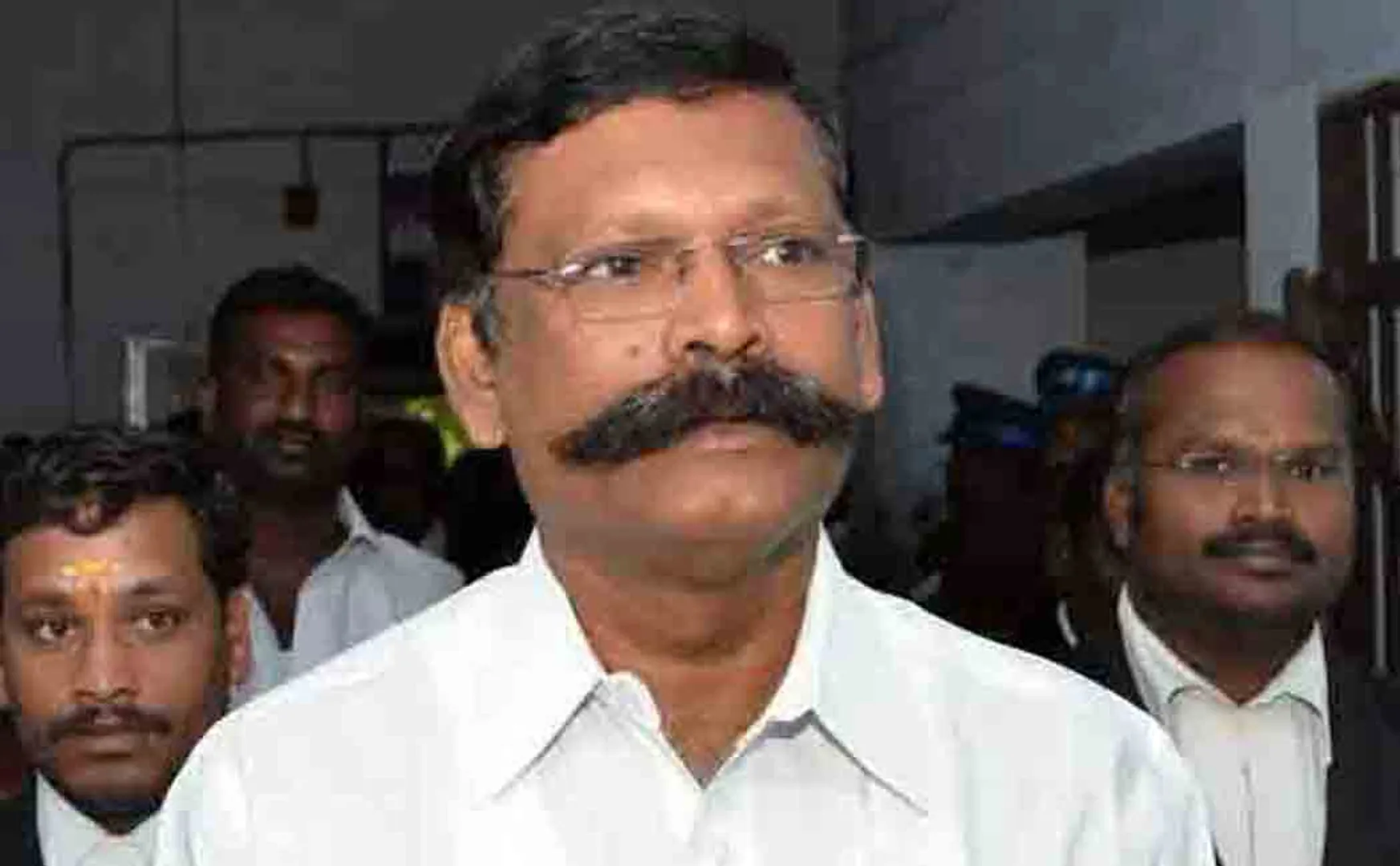 Salem West DMK condemn for hindi 