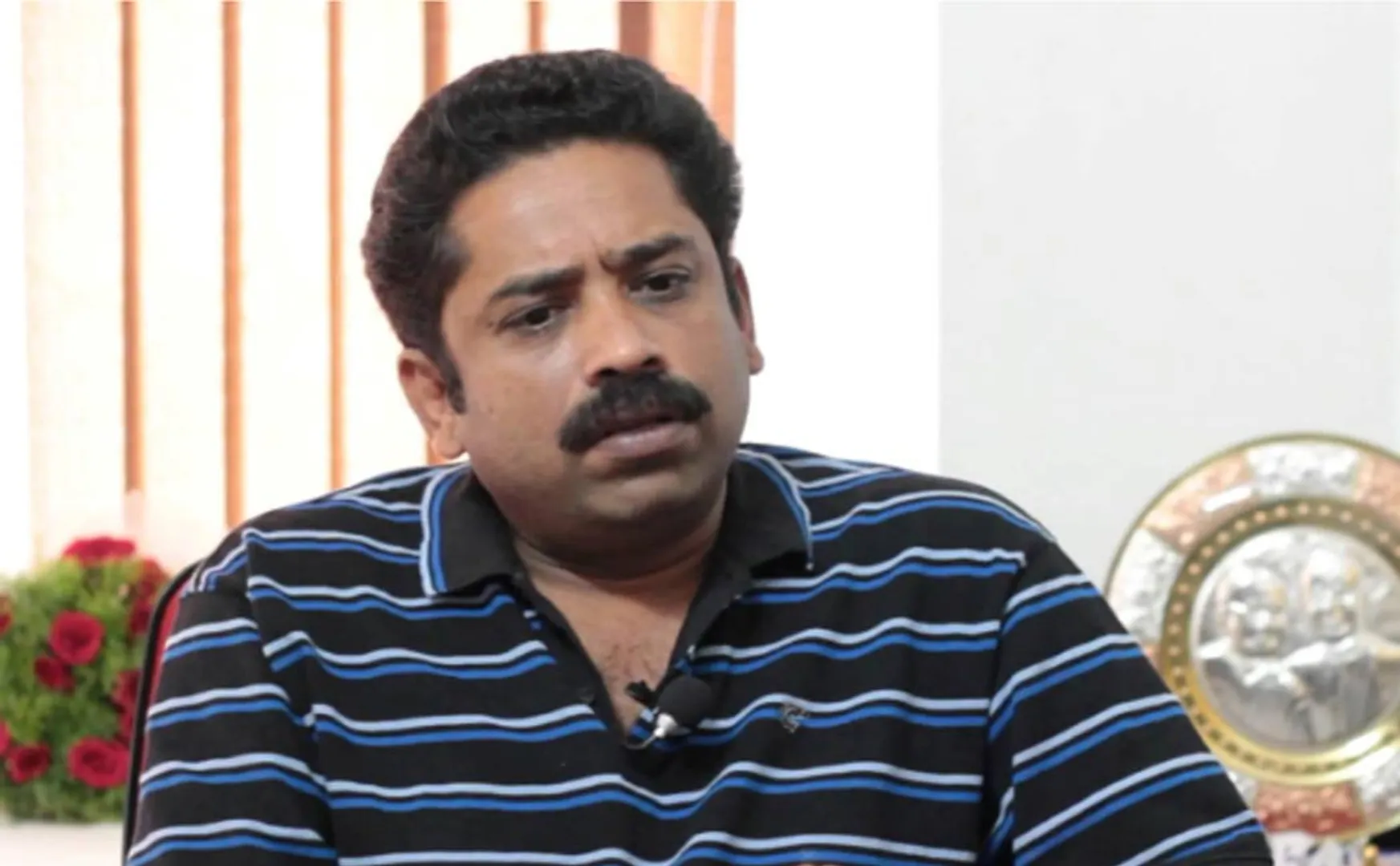 seenu ramasamy criticized chennai corporation work 