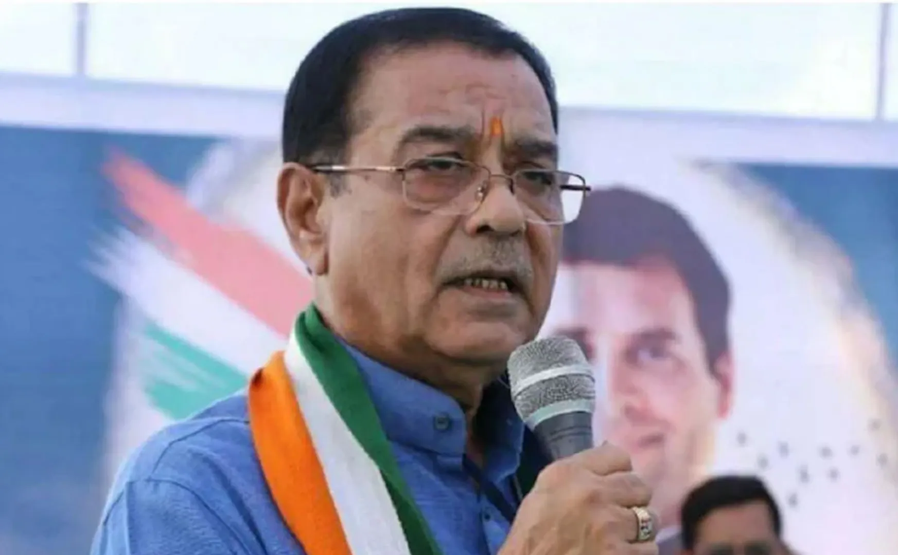 Congress veteran Mohan Singh Rathwa quits party joins BJP 