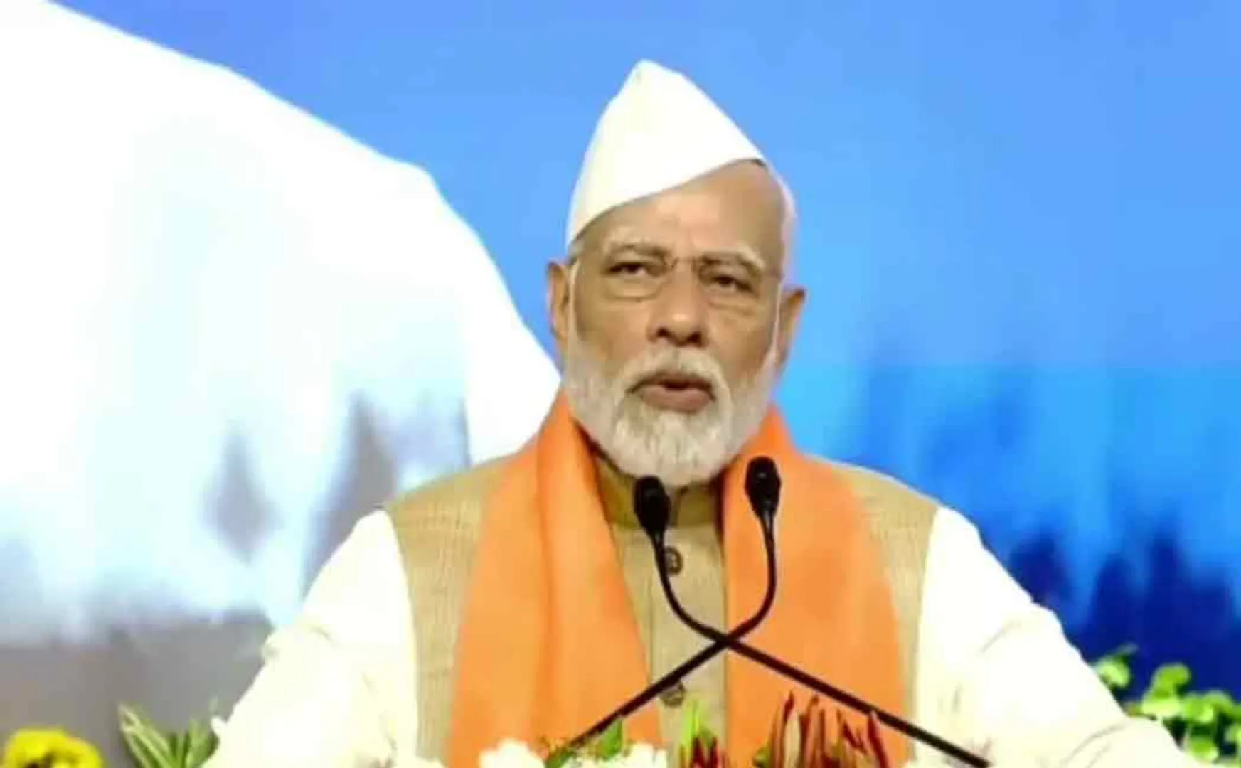 "The development of India is in their hands" - PM Modi
