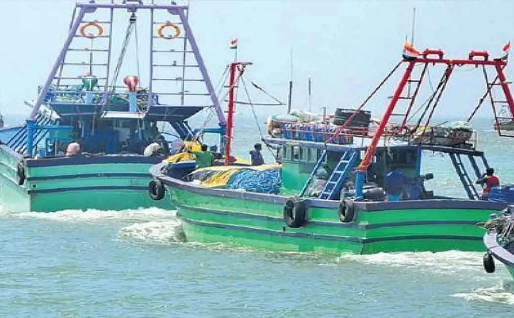 14 Tamil Nadu fishermen arrested by Sri Lanka Navy