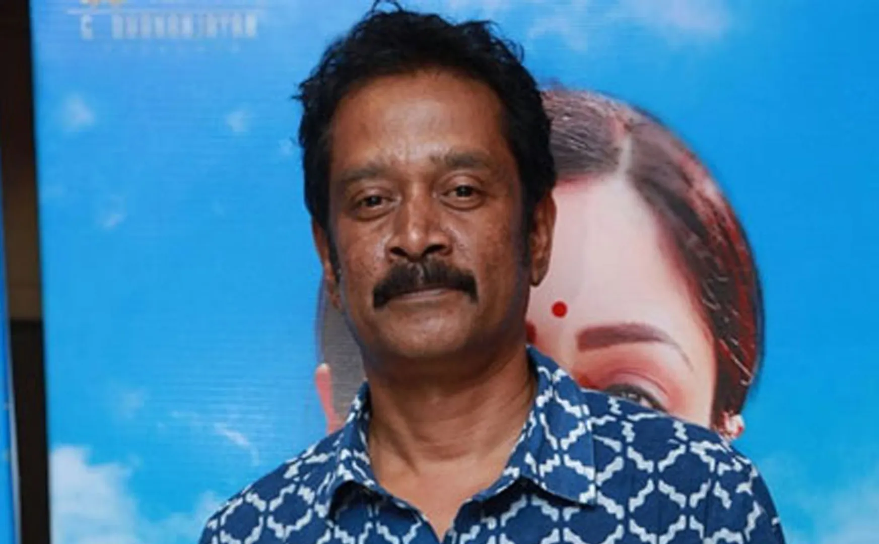 actor elango kumaravel phone snatched