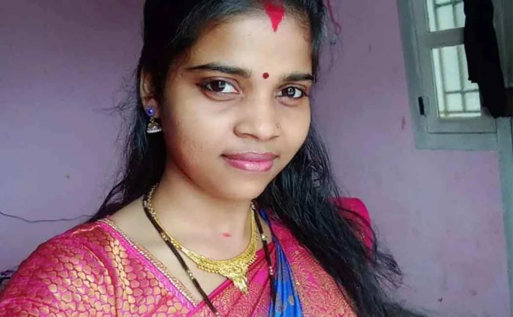 Wife commits due to husband scolding; online rummy tragedy 