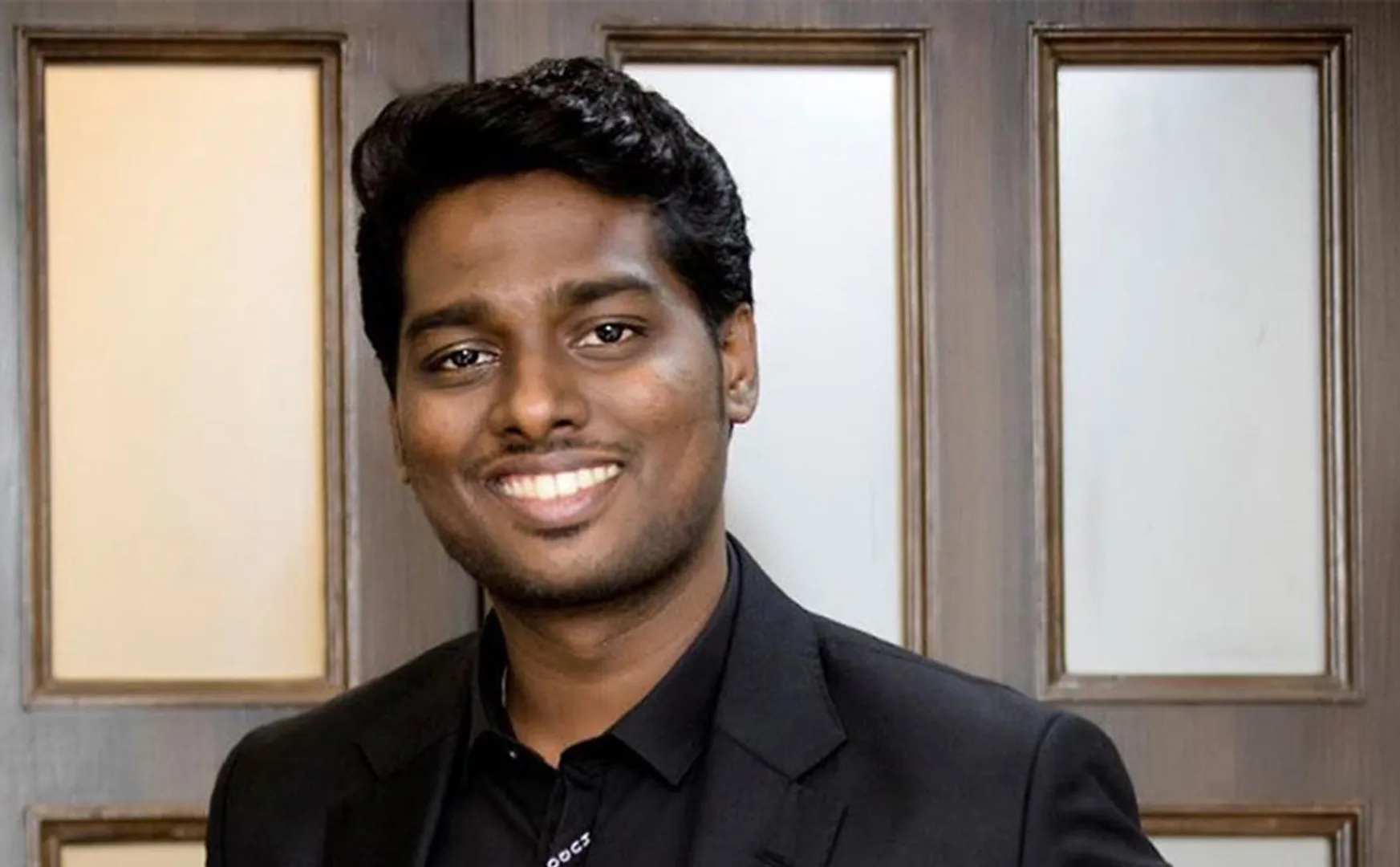 atlee praised love today director pradeep ranganathan 