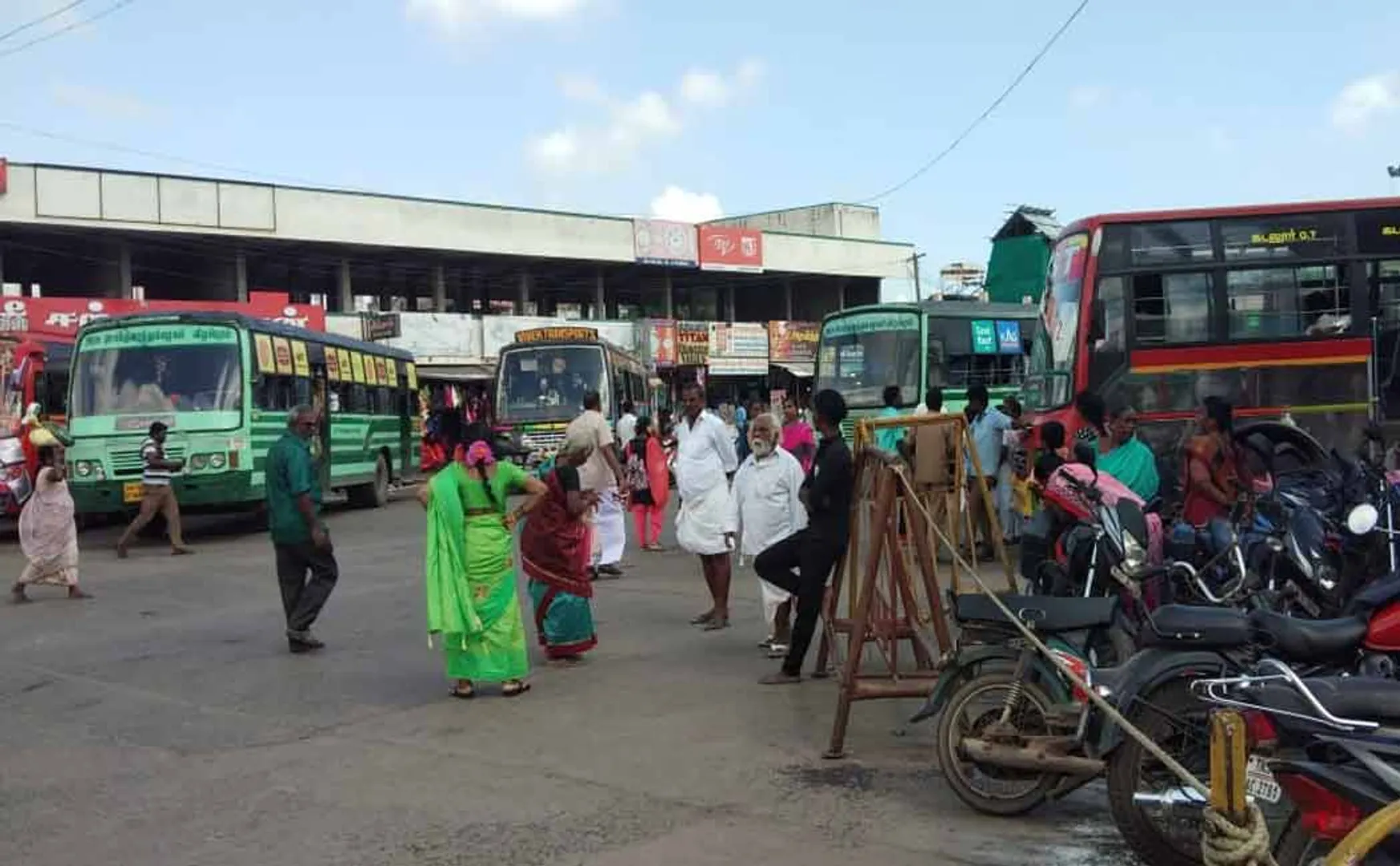 driver left the truck inside the bus station looking at Google Maps