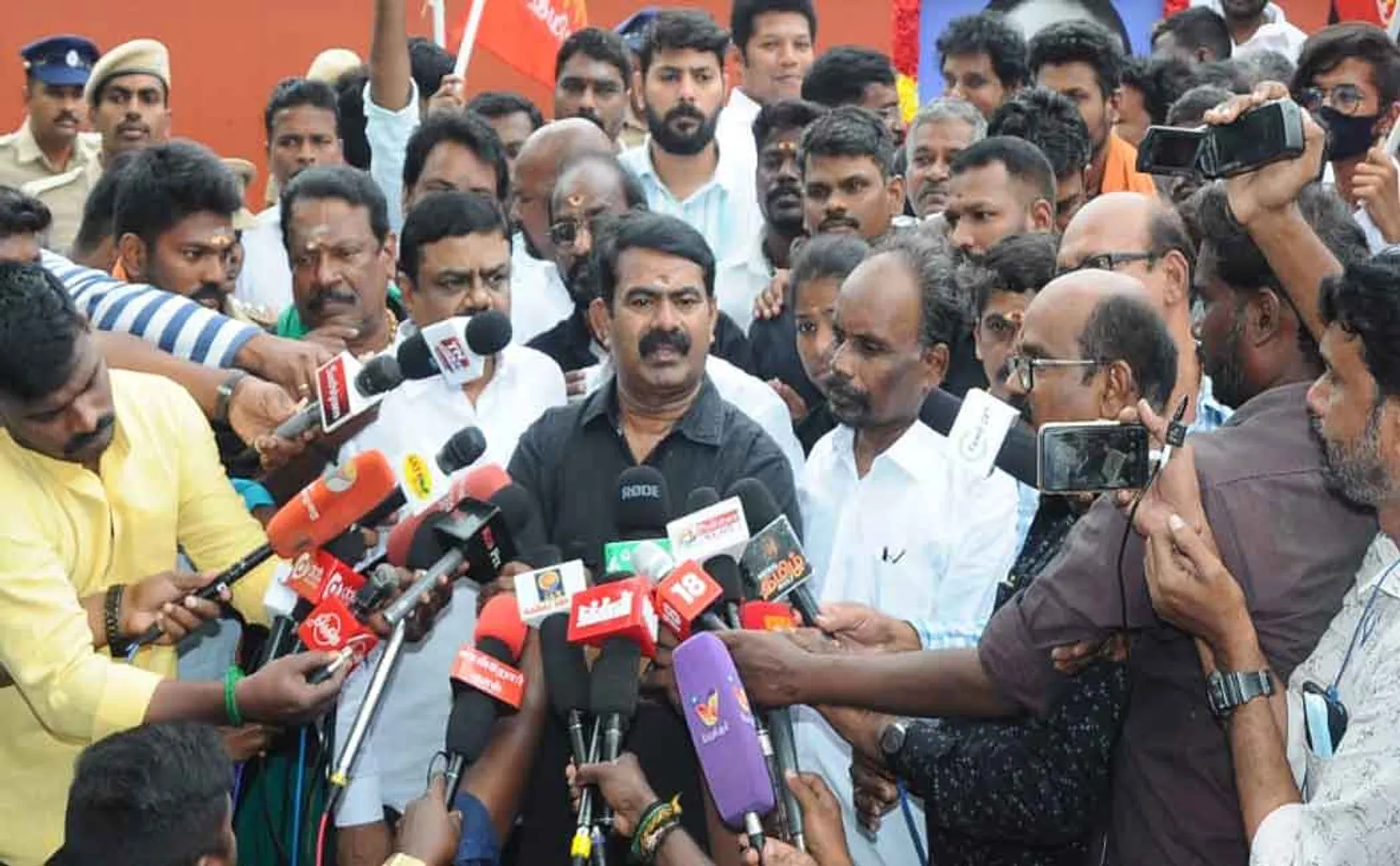 “Gandhi is the pride of the country? Vallabhbhai Patel? Ambedkar?” - Seaman's Obsession