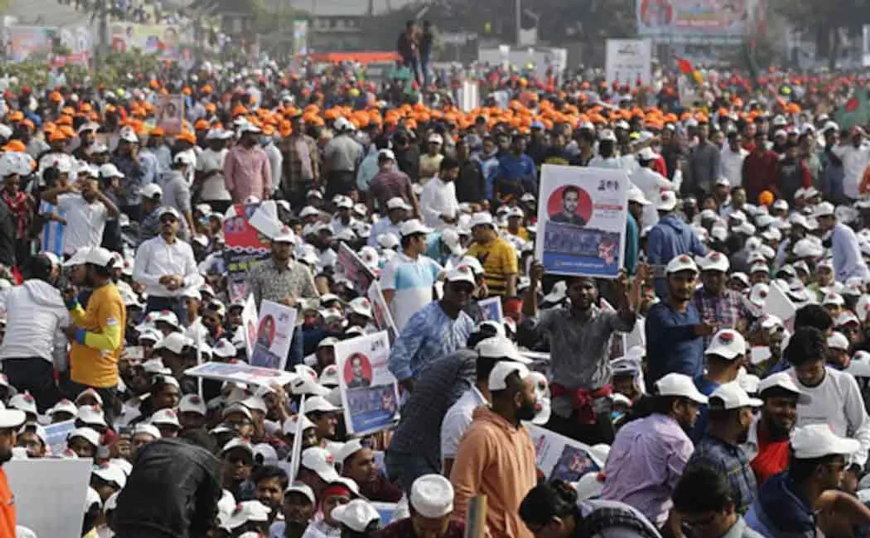 Protests in Bangladesh demanding Prime Minister's resignation; More than 2 lakh people participated