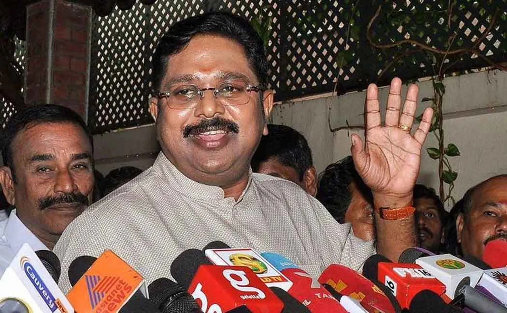 “Alliance is necessary to defeat DMK; But I didn't say EPS” DTV Dhinakaran