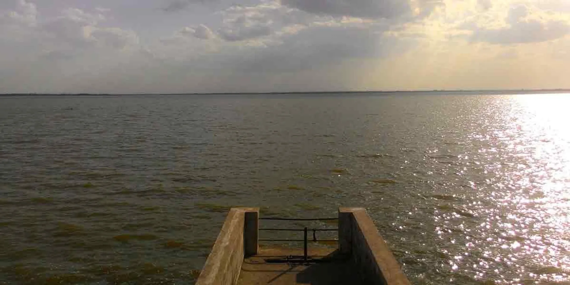 2000 cubic feet of water opening in Chembarambakkam Lake; School holidays