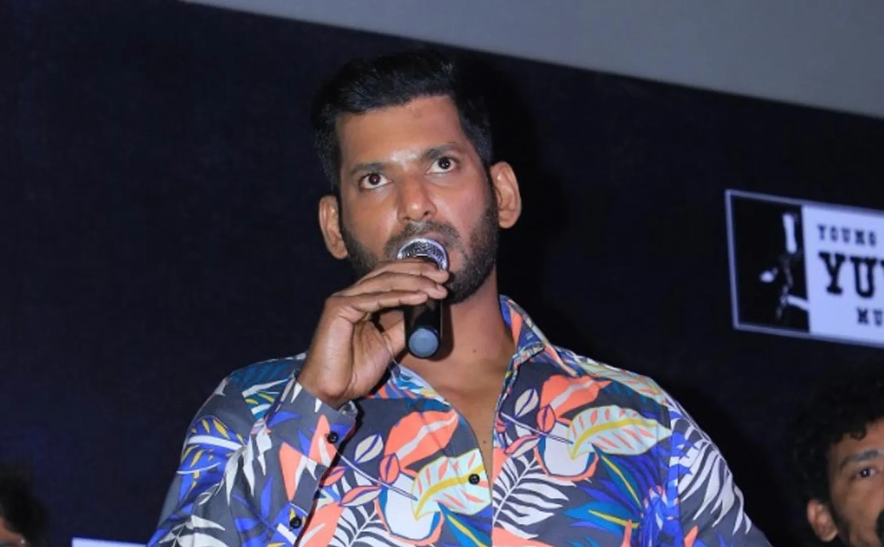vishal speech at Laththi movie trailer launch