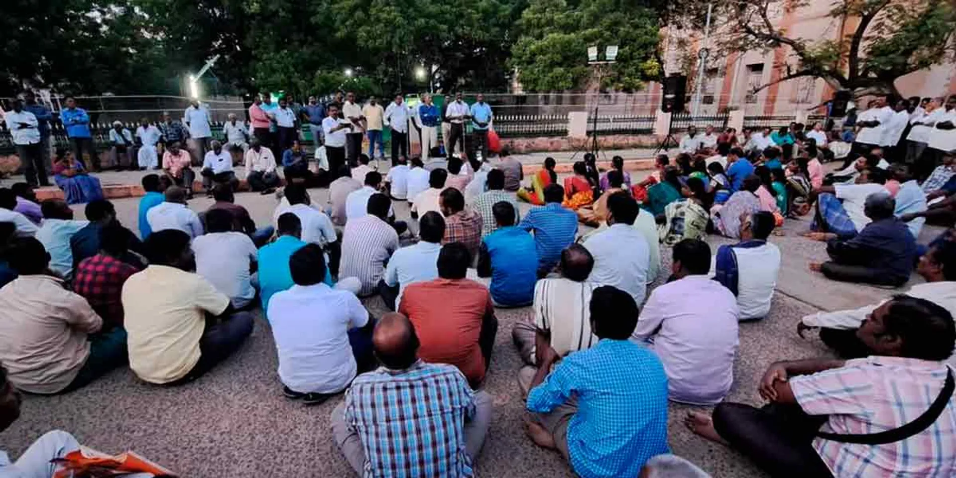 An all-out struggle rally at Annamalai University